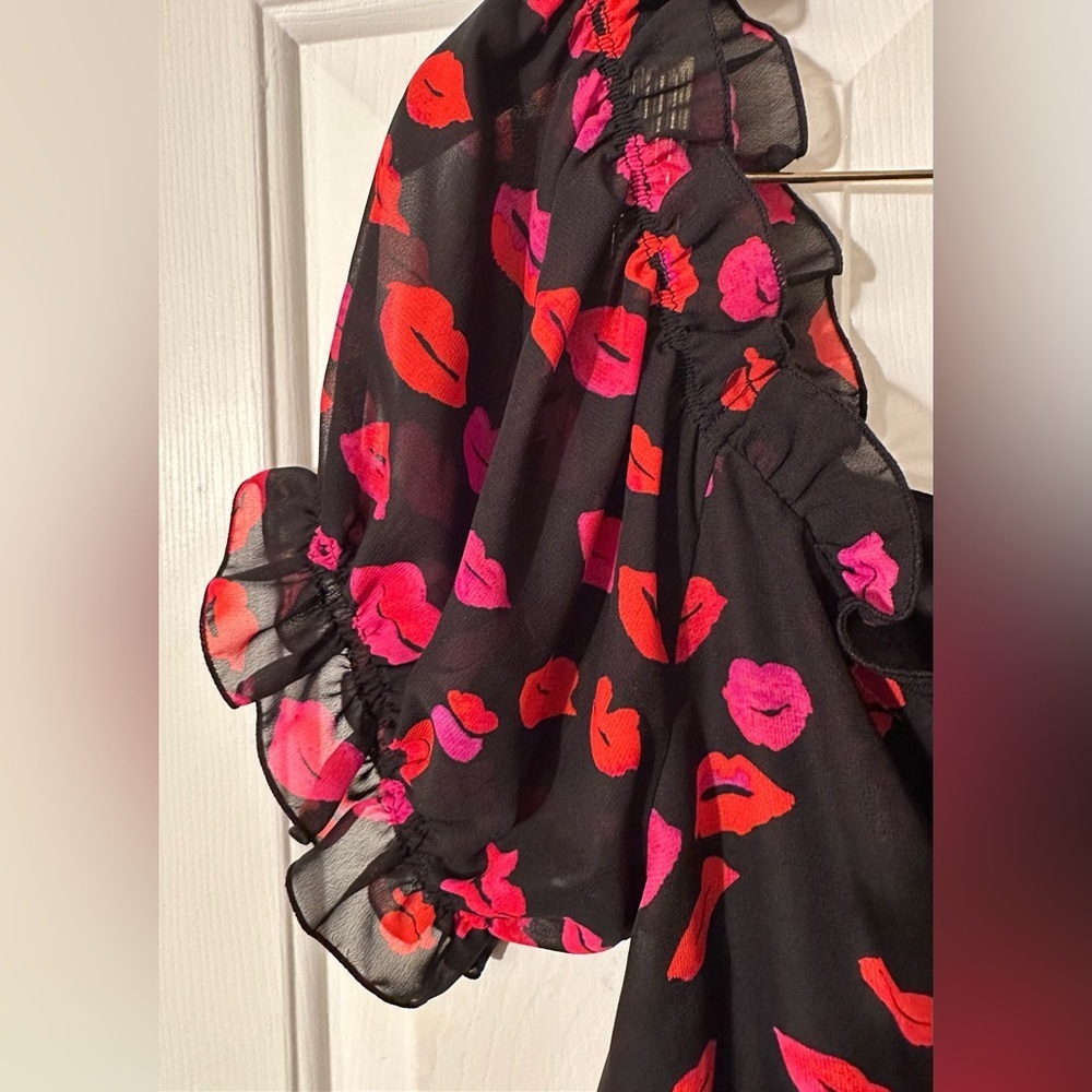 BETSEY JOHNSON 8 Y2K Valentine’s Day Kiss Lipstick Lace Up Sheer Puff Sleeves 💋 - Picture 6 of 14